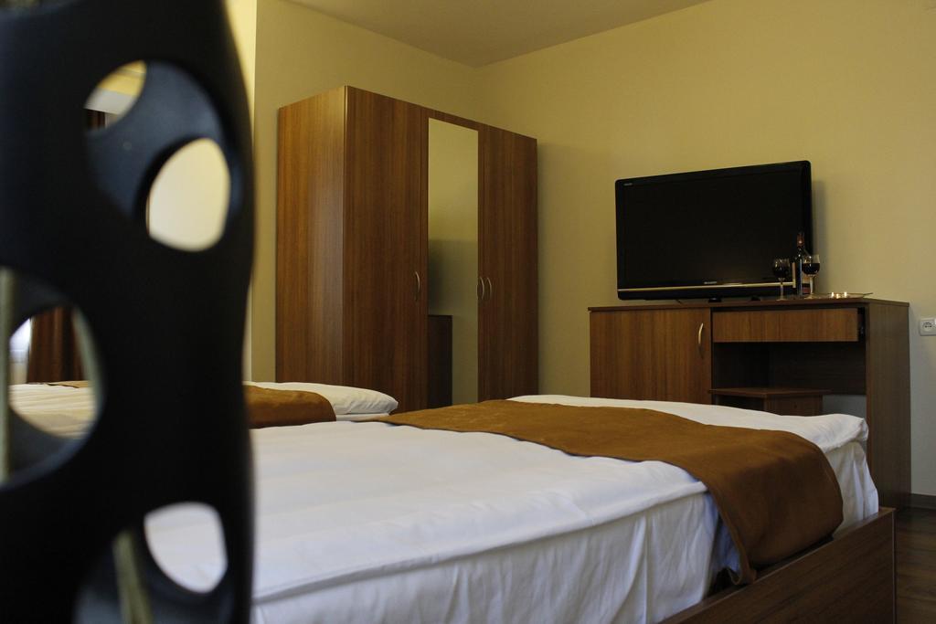 5Th Floor Guest House יירבאן מראה חיצוני תמונה