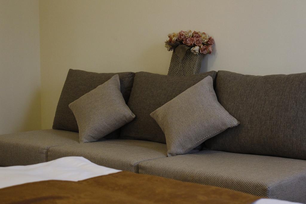5Th Floor Guest House יירבאן חדר תמונה
