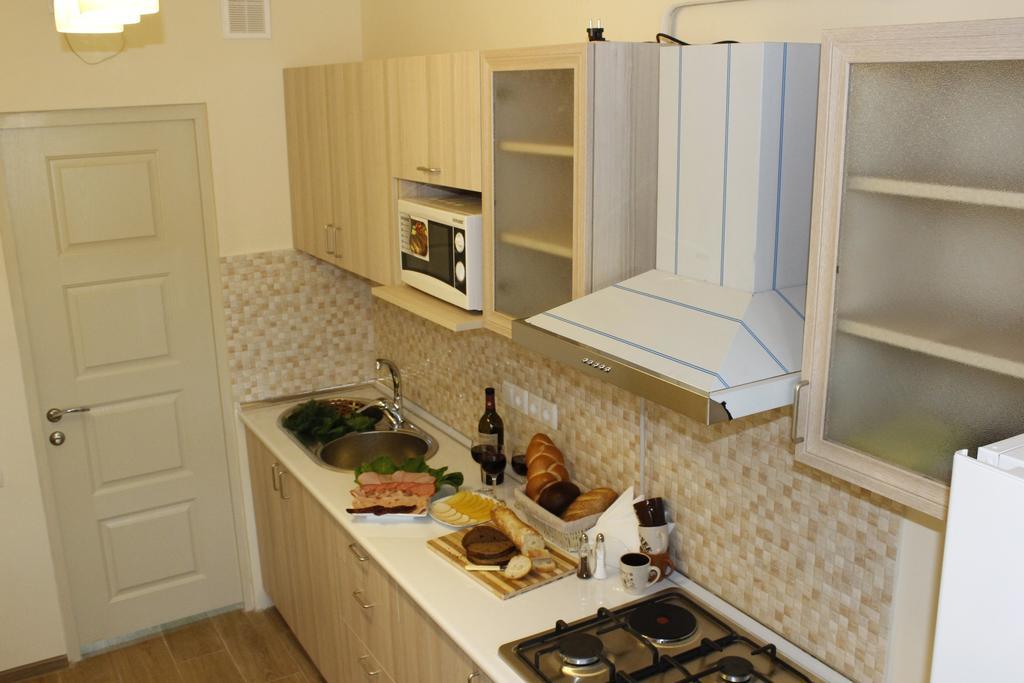 5Th Floor Guest House יירבאן מראה חיצוני תמונה